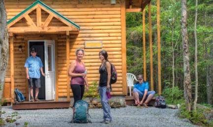 Cottage and hiking at a cheap price!